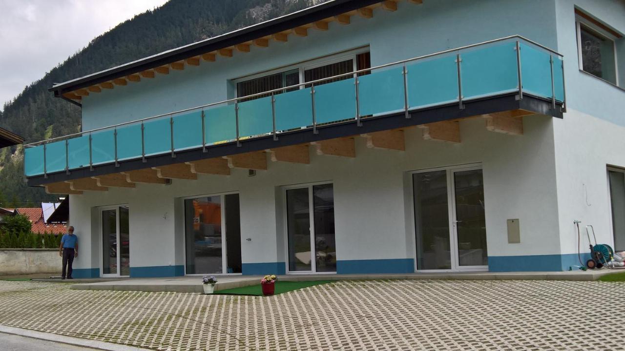 Apartment Im Haus Mit Herz Nassereith Esterno foto